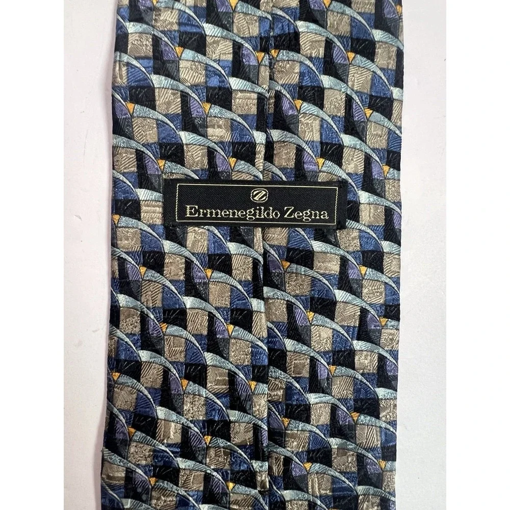 Ermenegildo Zegna Tie 100% Silk Geometric Made in Italy 58